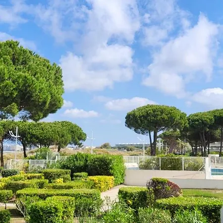 Escale En Bord De Avec Piscine Et Jardins *