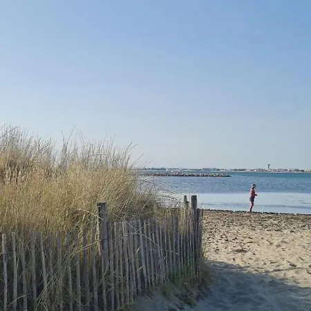 Escale En Bord De Avec Piscine Et Jardins Le Grau-du-Roi