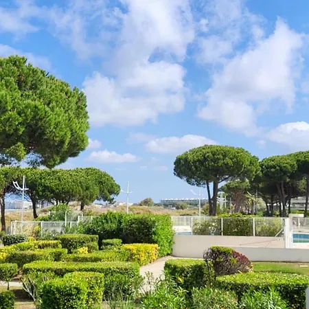 Apartmán Escale En Bord De Avec Piscine Et Jardins *