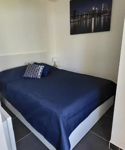 Appartement Escale En Bord De Avec Piscine Et Jardins Le Grau-du-Roi
